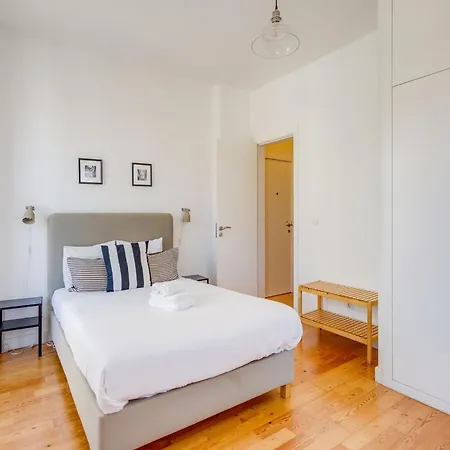 Akicity Anjos Cerulean شقة Lisboa